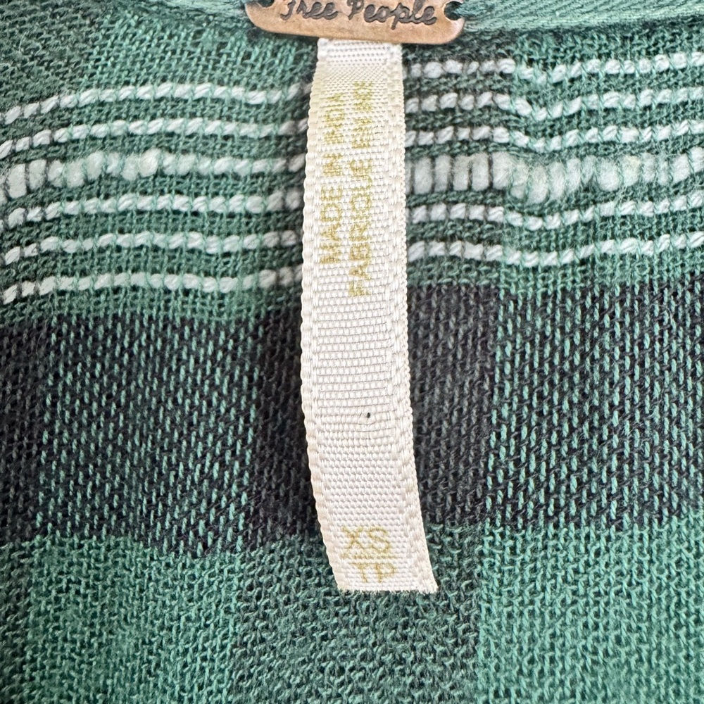 Free People Oversized Sleeveless Green Plaid Tunic Size XS - Picture 3 of 4